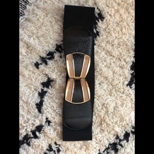 Lodi’s Elastic Belt